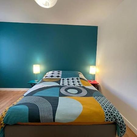 Maisonette Parking Prive Gratuit Doué-la-Fontaine Dış mekan fotoğraf